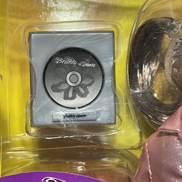Rare 1999 Britney Spears "Baby One More Time" Doll - Picture 4 of 9